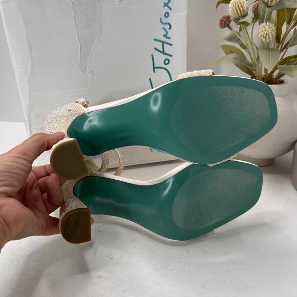 Betsey Johnson SB-Dani Block Heel Sandals Pearl White Women's 9.5M Tried On - Picture 9 of 12